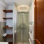 Rare! Oasis Btw Old & Apartment *