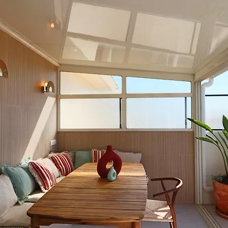Rare! Oasis Btw Old & Apartment Antibes