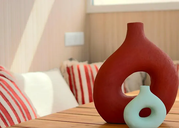 Rare! Oasis Btw Old &