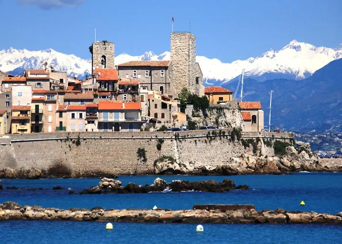 Rare! Oasis Btw Old & Daire *