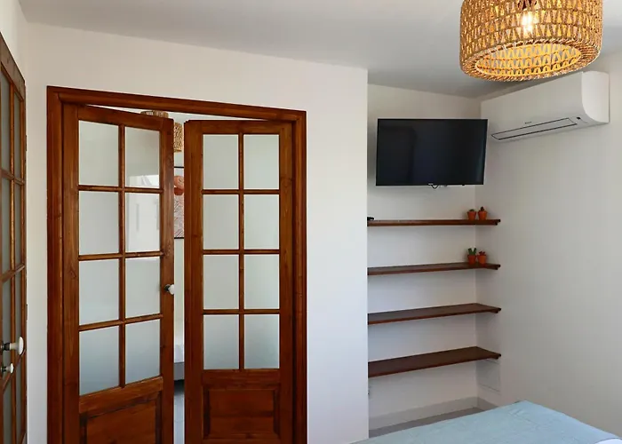 Rare! Oasis Btw Old & Apartamento